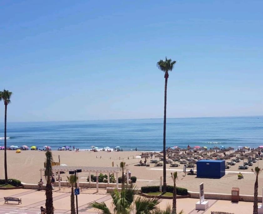 Apartamento Boutique Miramar Playa, Garaje Opcional Фуэнхирола Экстерьер фото